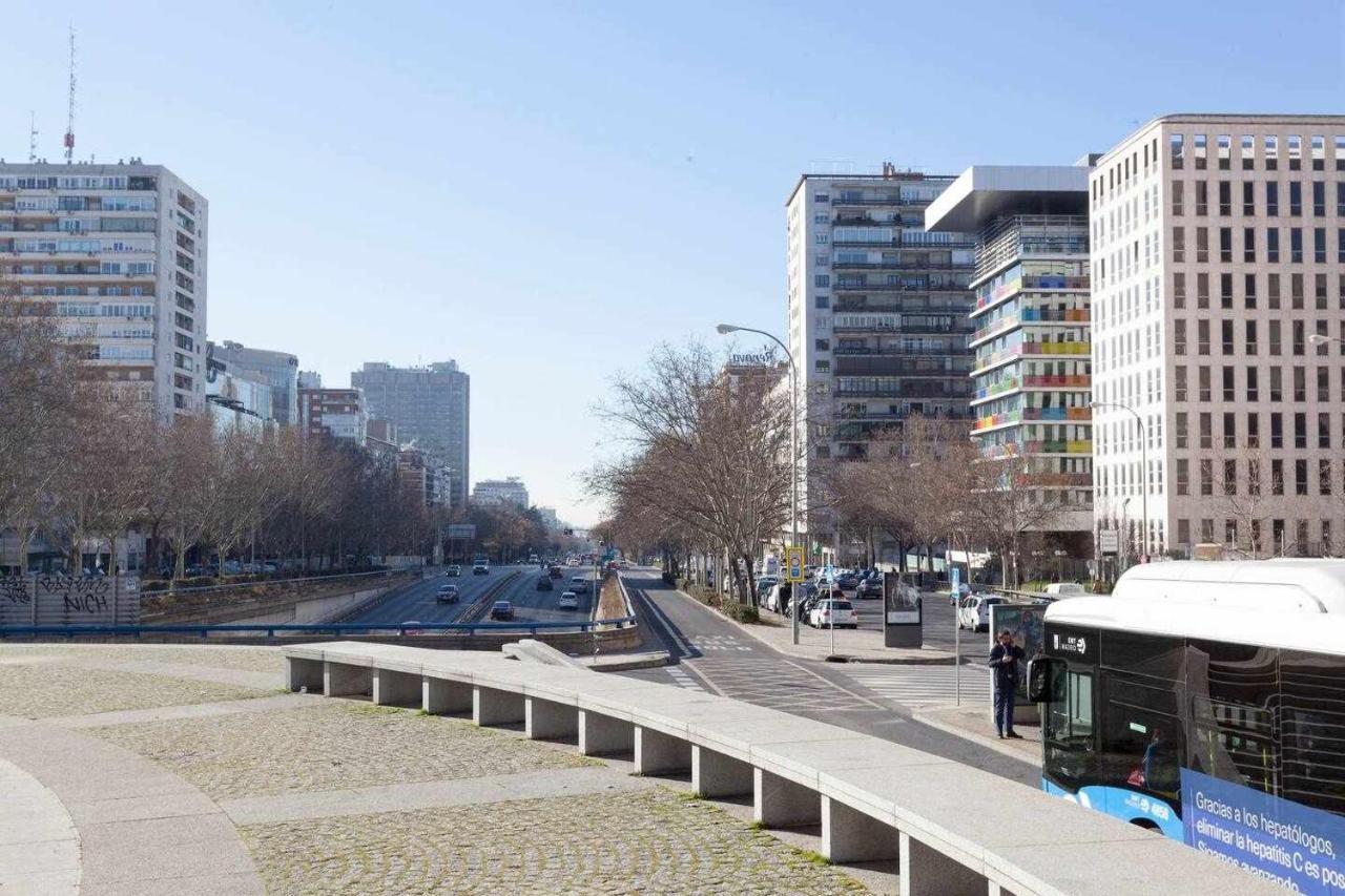 Apartamento Lujo Castellana Chamartin Daire Madrid Dış mekan fotoğraf
