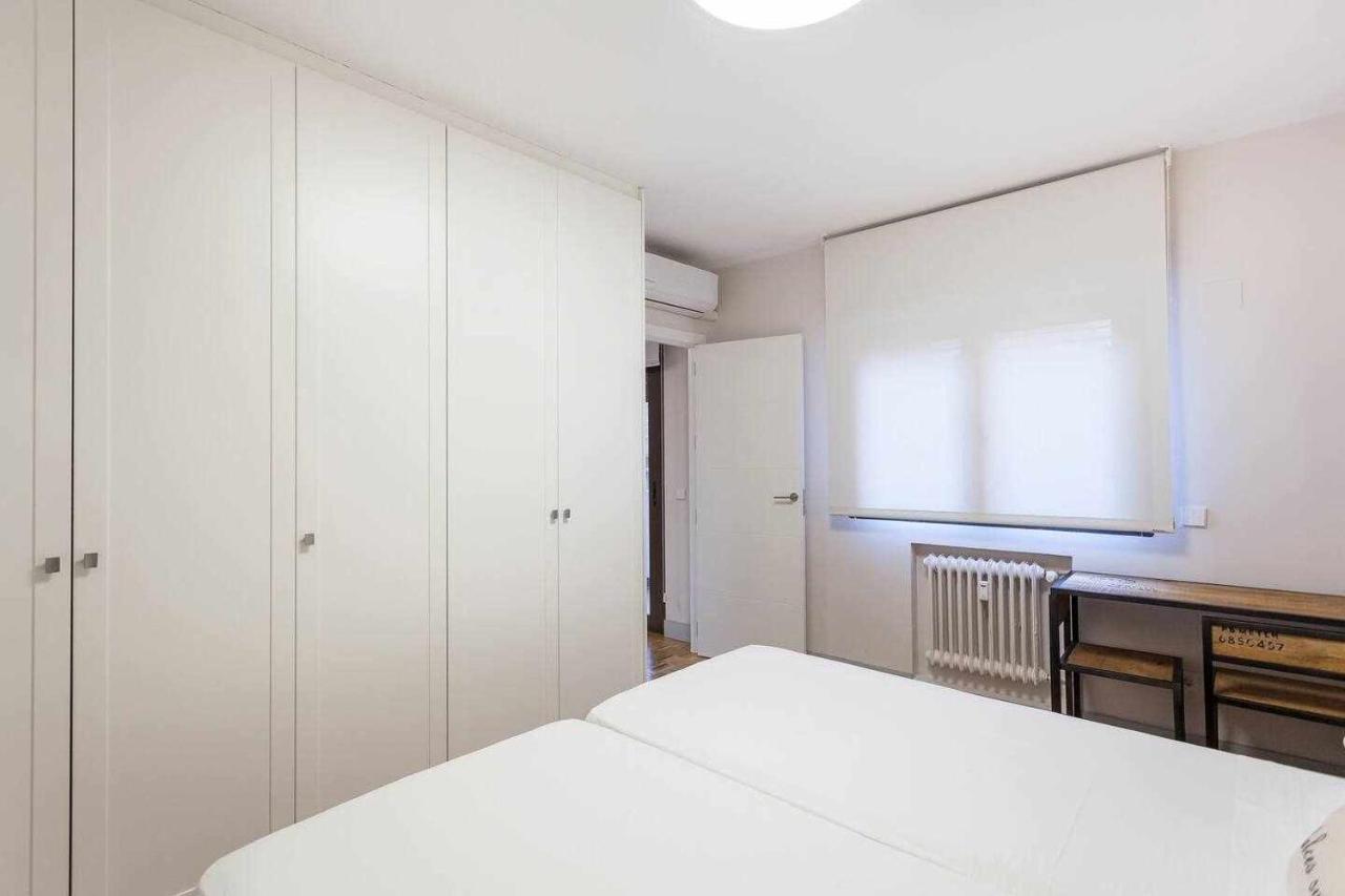 Apartamento Lujo Castellana Chamartin Daire Madrid Dış mekan fotoğraf